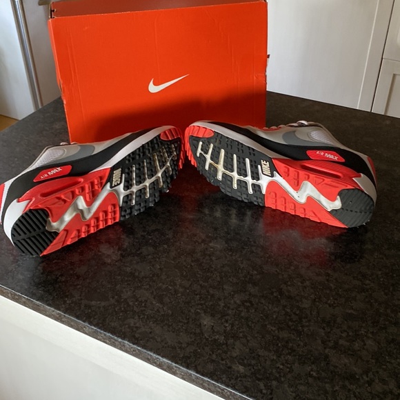 🦁 Nike Air Max 90 Sneakers - Picture 7 of 11